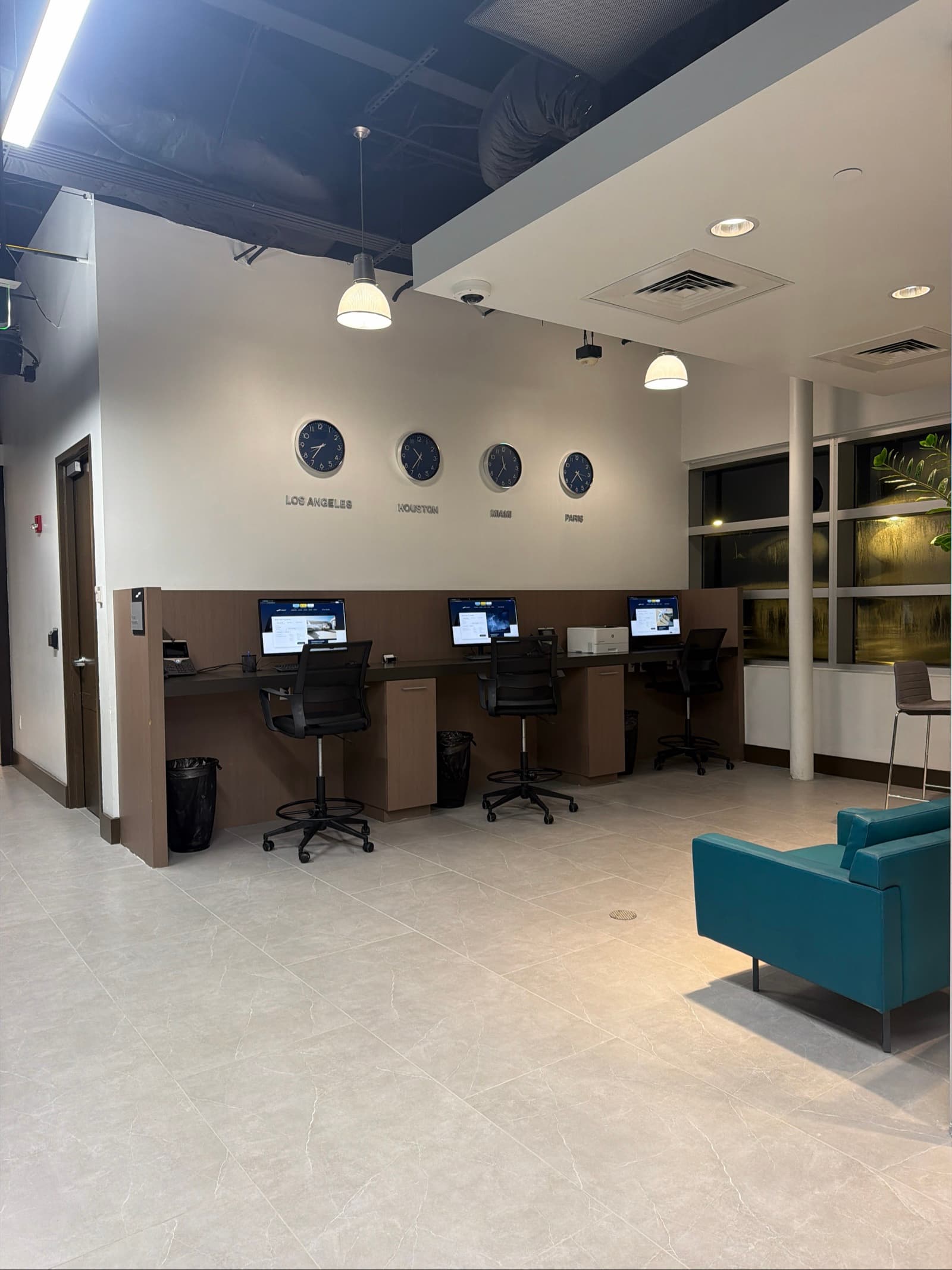 Porcelain tile installation
